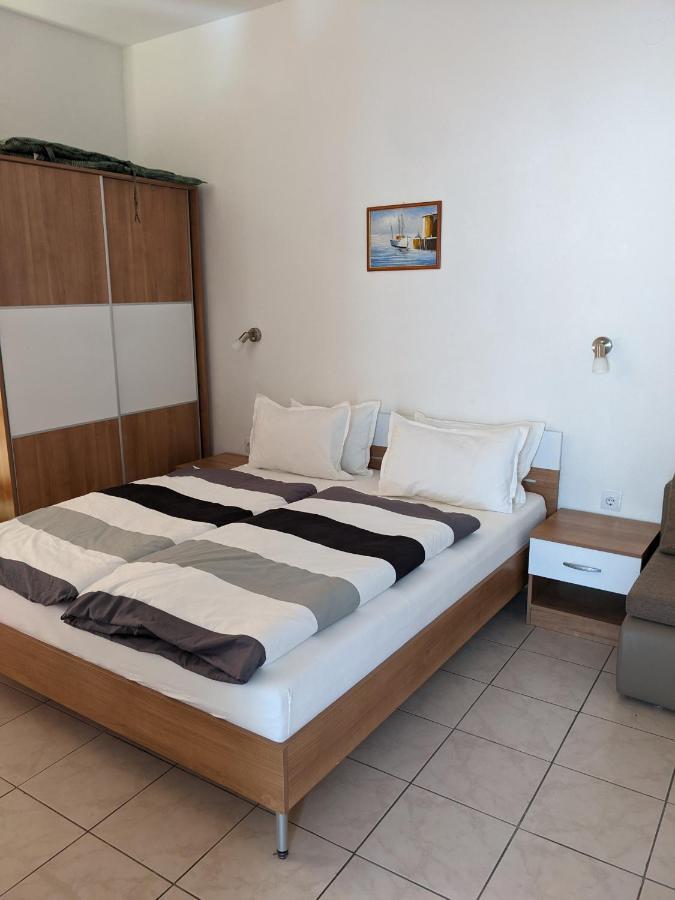 Adria Apartments Sara Ražanj Exterior foto