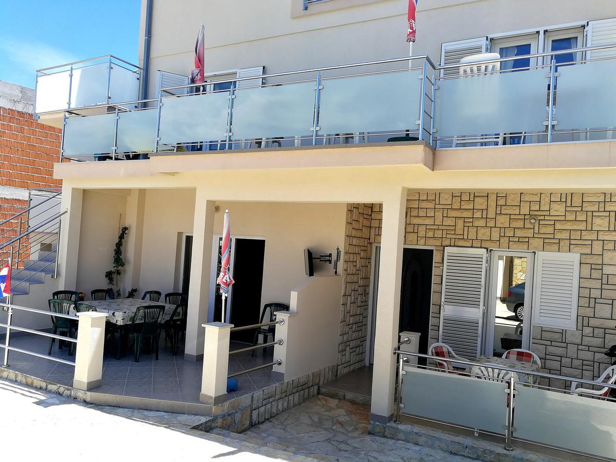 Adria Apartments Sara Ražanj Exterior foto