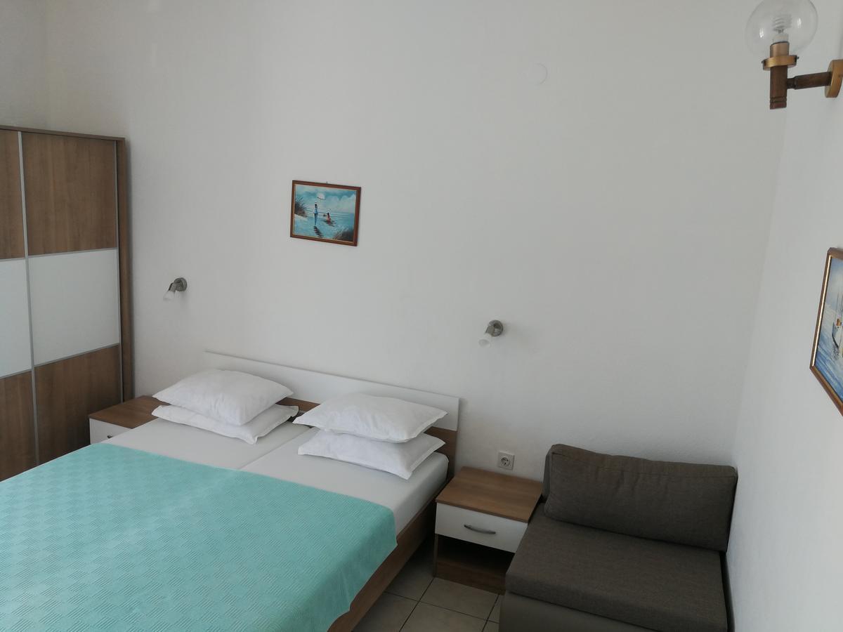 Adria Apartments Sara Ražanj Exterior foto